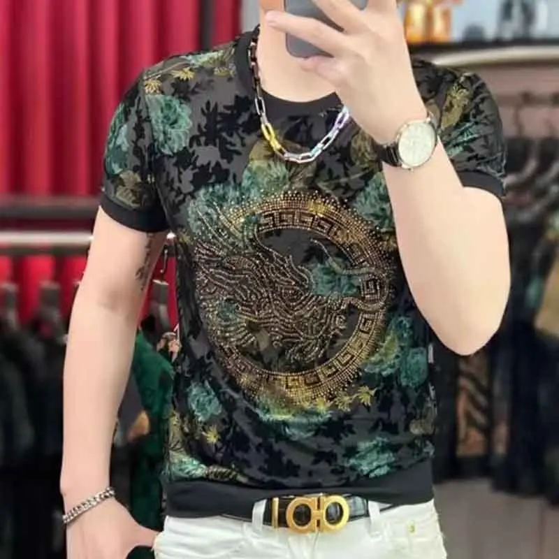 European Summer Handsome Men\'s Short Sleeve T-Shirt Casual Slim Versatile Half Sleeve Fashion Sequin T-Shirt