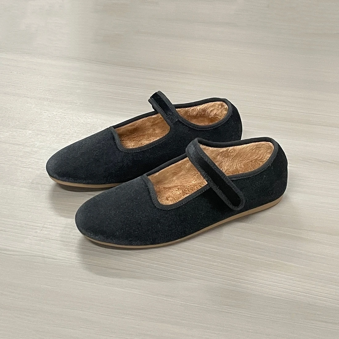 

Xingliupi New Shoes Woman's Casual Flats Shoes Round Velvet Ladies Shoes Summer Comfortable Shoe Birthday Party Gifts