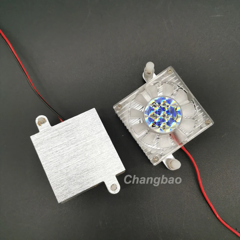 12V 0.05A Aluminum Radiator with Fan for 1w 3w 5w 10w High Power Leds 4*4*1.2cm