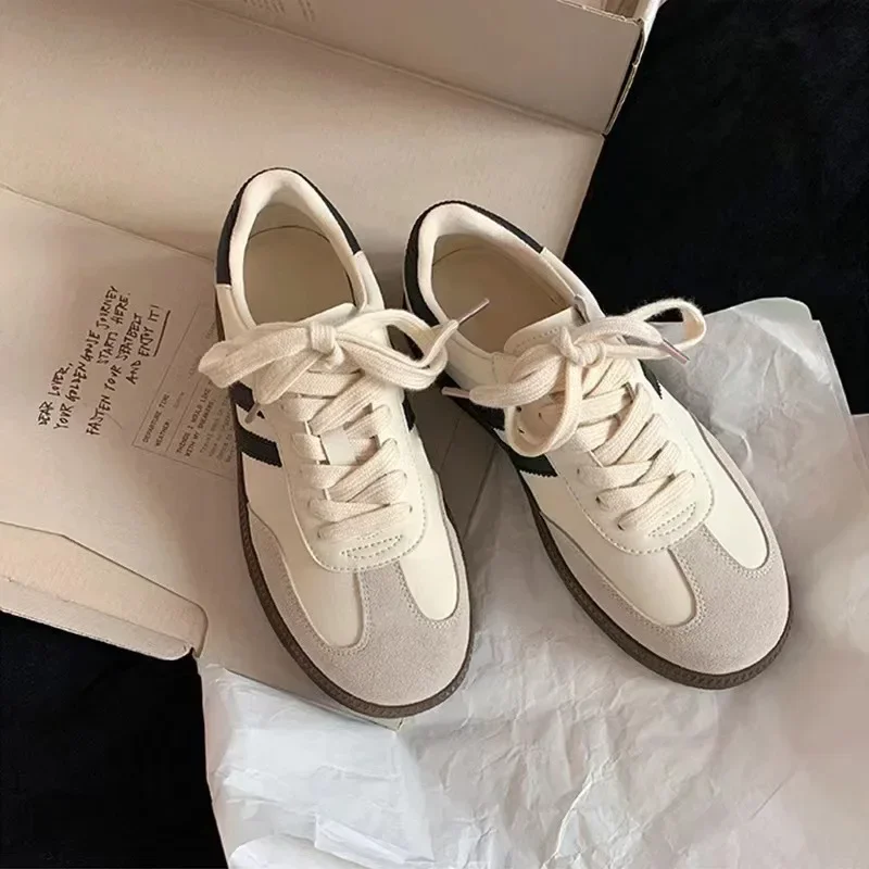 Spring Casual Sneakers Retro Classic Women's Vulcanize ShoesThick-soled Casual Sports Sneakers Moral Training Shoes Women's