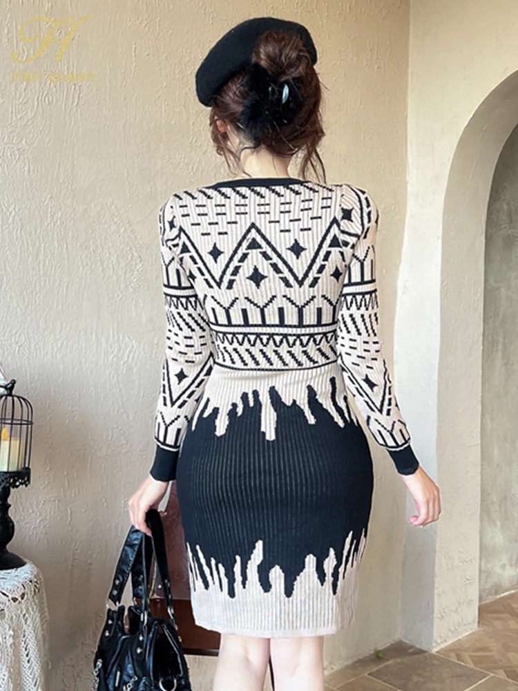 H Han Queen Geometric Pattern Knitted Dress Autumn Chic French Style Vintage Dress Elastic Women Bodycon Sheath Pencil Dresses