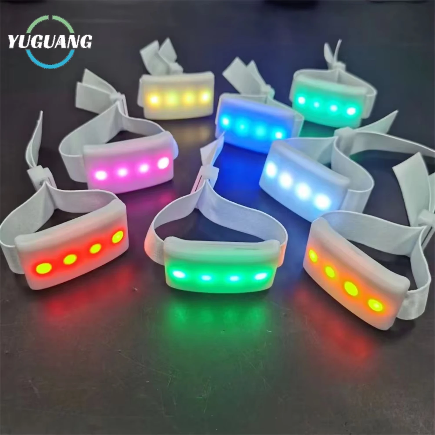 2pcs Festival & Party Supplies New Arrival 4 leds Cheap  DMX controlled Adjustable Led Wristbands