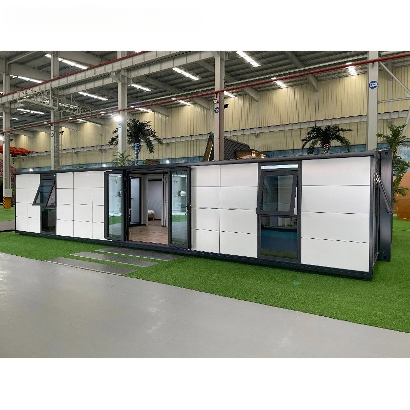 Factory Price Expandable Container House Luxury House Mobile Tiny House 20ft 40ft Folding Room Summerhouses Homestay Sunroom