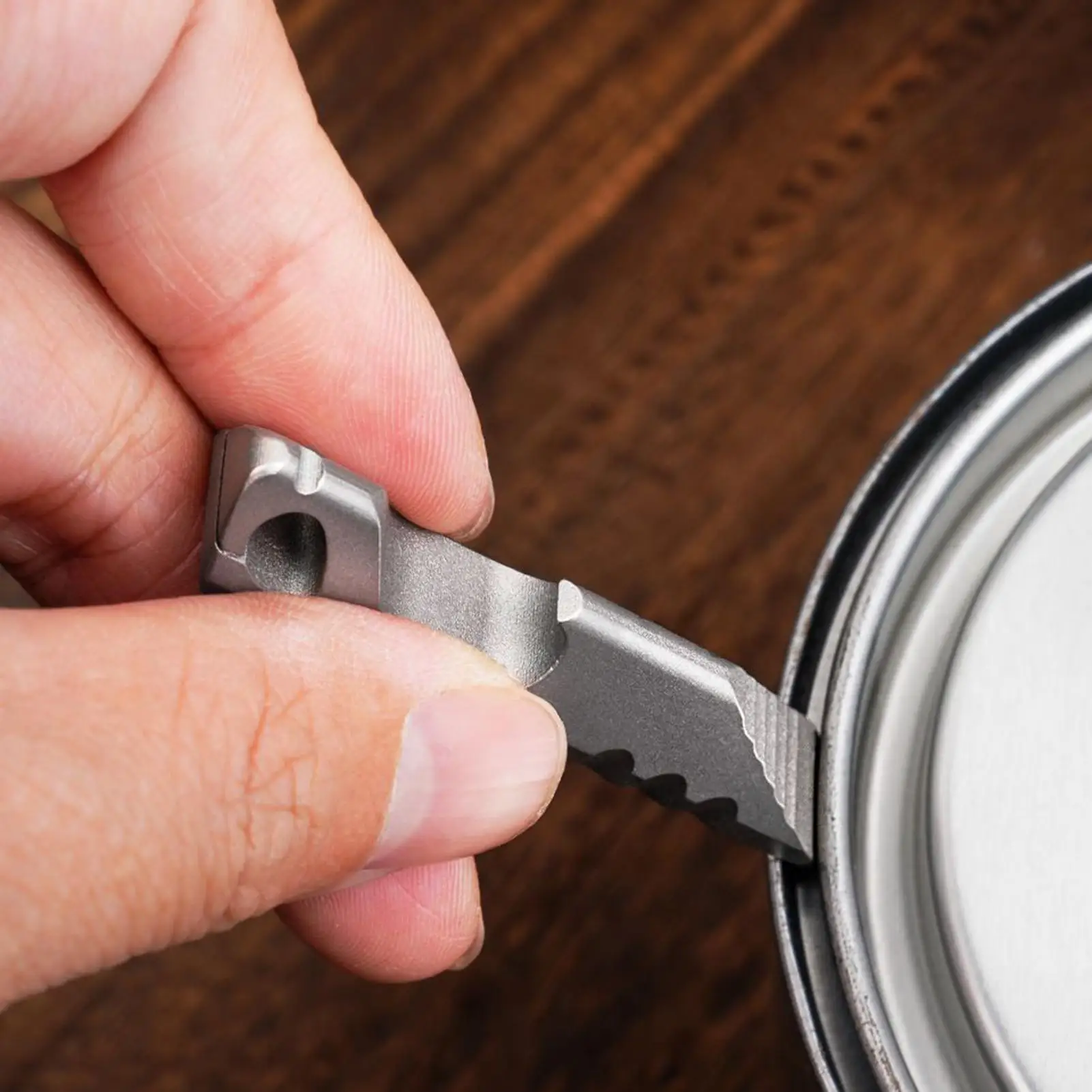 في الهواء الطلق فتاحة الزجاجات المحمولة البسيطة المخل المفاتيح قلادة سبائك التيتانيوم التخييم جيب أداة فتاحة للمشي نزهة #3