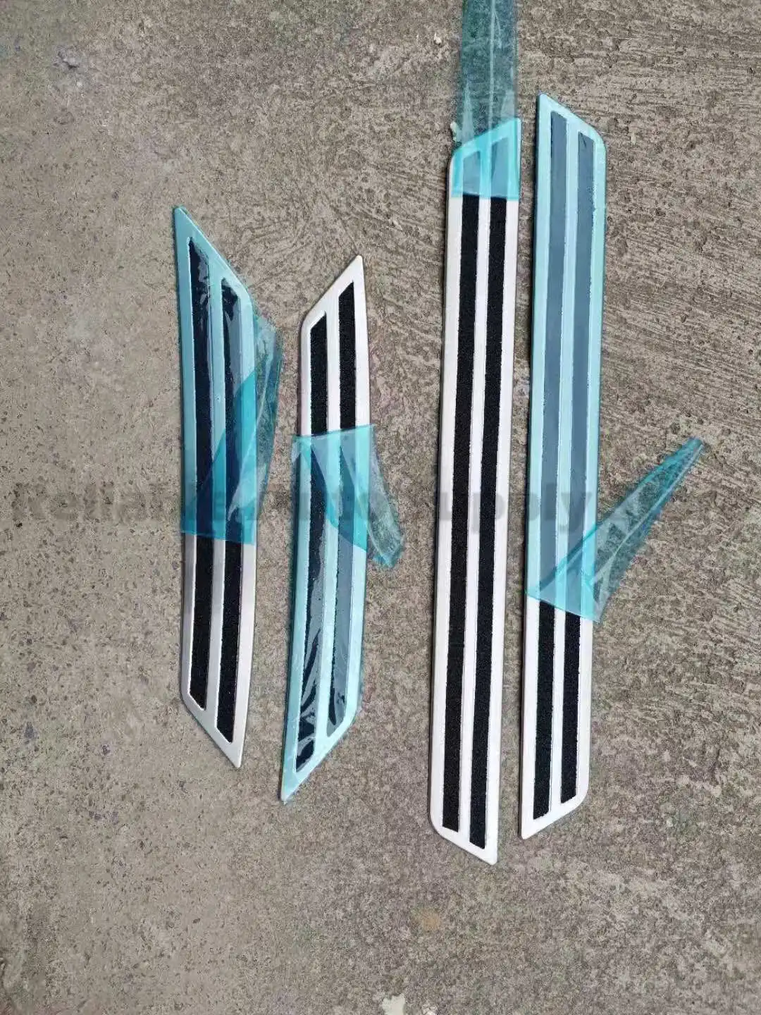 For Alphard Vellfire 30 Series Door Sill Protector Elegant Welcome Scuff Plate Durable Stainless Steel Step Guard Factory Direct