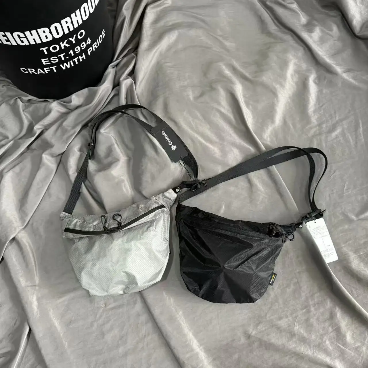 

Japanese Functional Goldwin Tear-Resistant Waterproof Shoulder Bag 27*19 CmMen Women High Quality Four Seasons Casual Backpacks