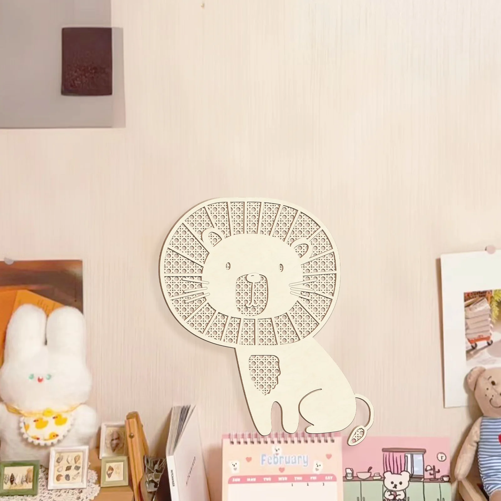 

DIY Unpainted Lion Wooden Wall Decor - 33x28.5cm Animal Cutout Craft Kit, Custom Paintable Kids Room Nursery Decor