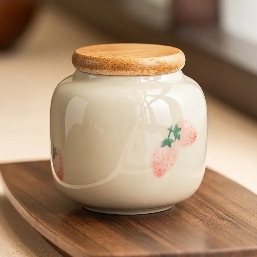 Hand Painted Strawberry Glossy Porcelain Jar with Lid Delicate Ceramic Kitchen Sealed Storage Container Sugar Condiment Tea Jars