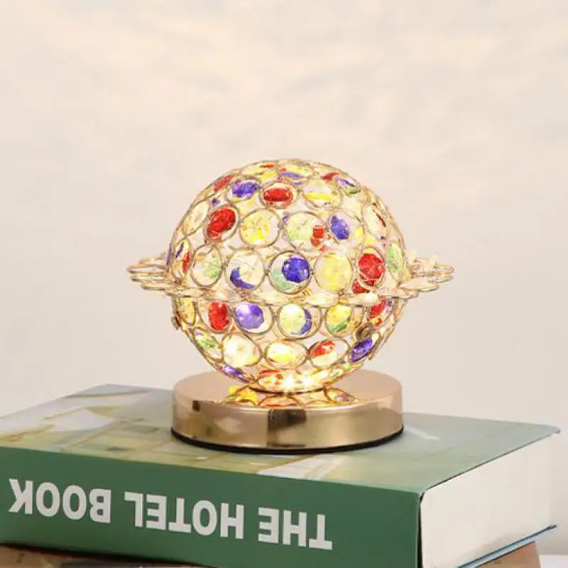 New Creative Crystal Table Lamp Nordic Bedside Decorative Bedroom Table Desk Lamp Led Nightlight