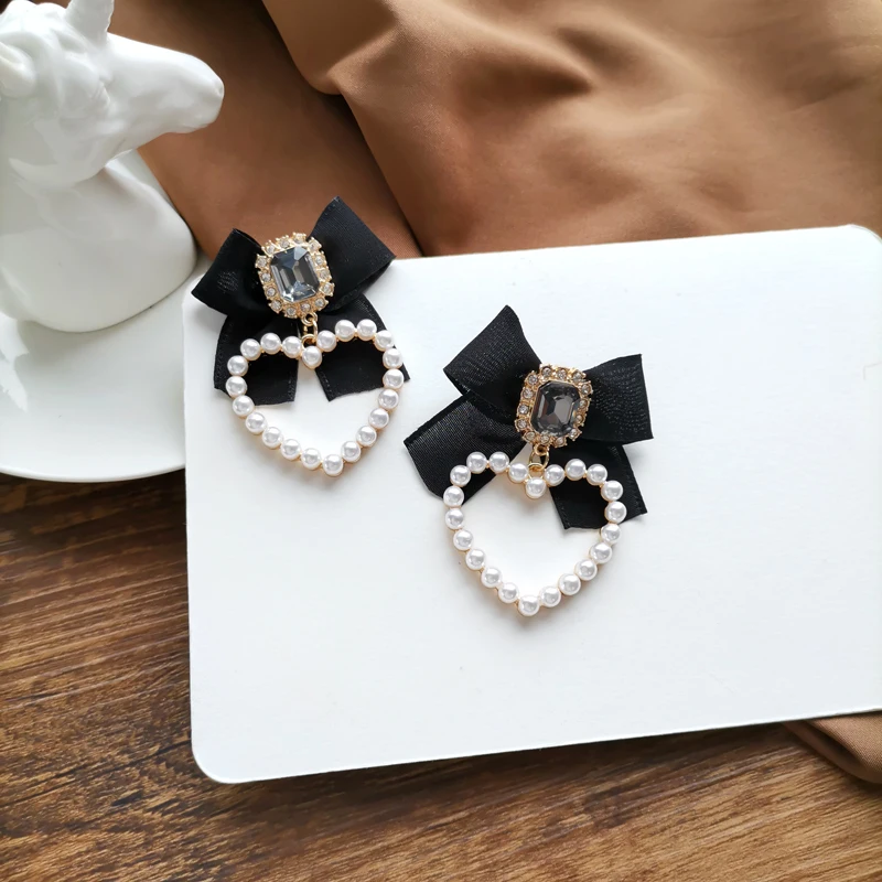 S925 needle Sweet Jewelry Black Bowknot Earrings 2021 New Design Crystal Glass Simulated Pearls Heart Drop Earrings For Girl