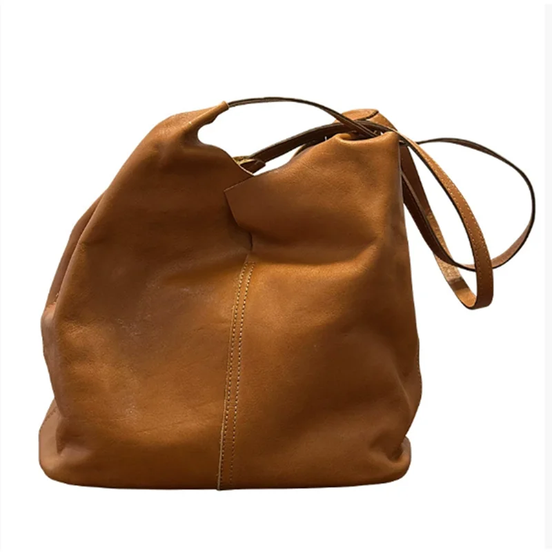una-borsa-tote-da-viaggio-in-pelle-di-vacchetta-di-grande-capacita-con-schienale-rilassato-in-stile-europeo-americano-morbido-per-le-donne-in-marrone-giallastro-per-l'inverno