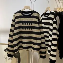 Boy kazaklar kadınlar moda siyah beyaz çizgili niş kazak rahat gevşek sahte iki parçalı uzun kollu Tshirt sonbahar Tops