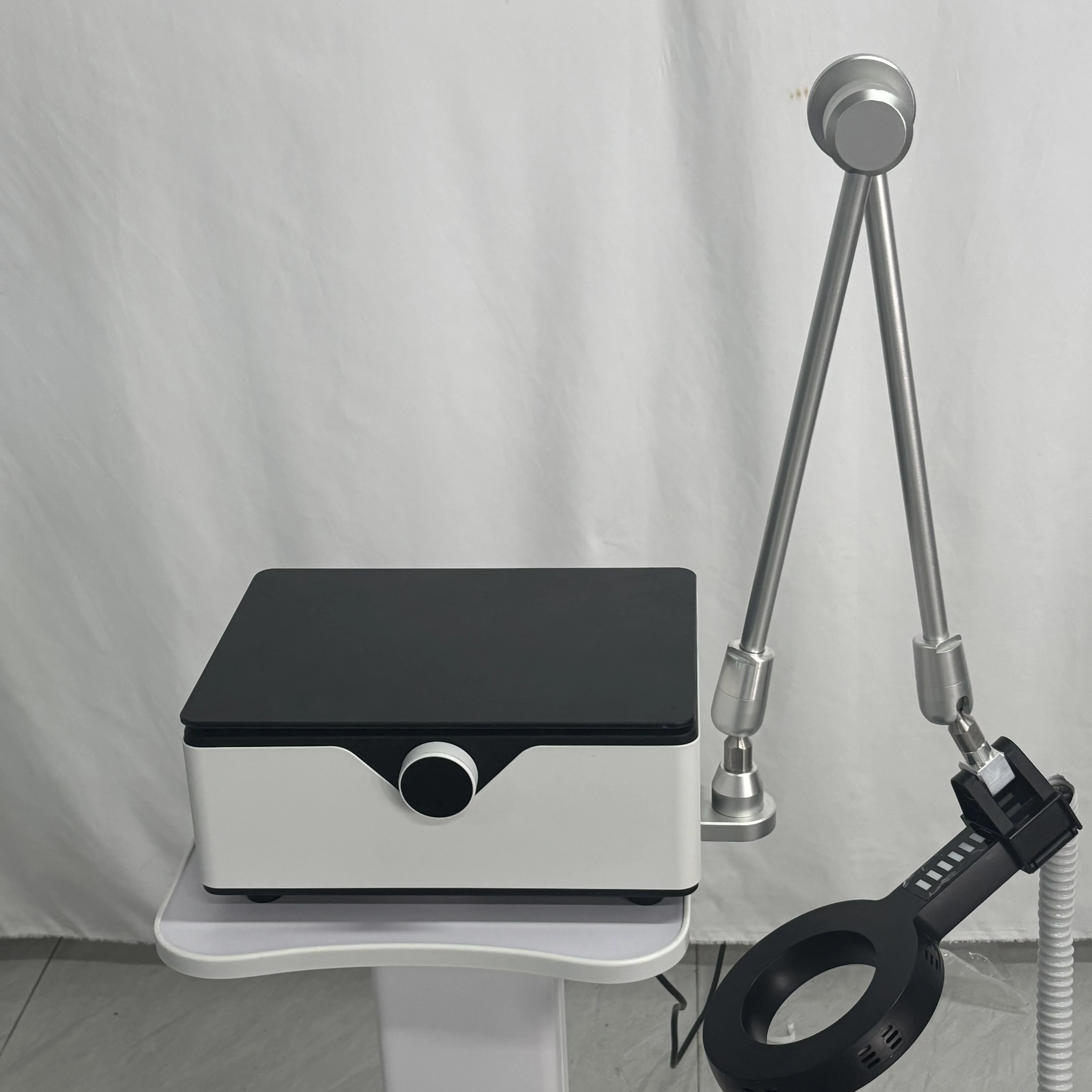 

Portable EMS Body Sculpt Physiotherapy Machine for Body EMTT Magnetotherapy Relief for Sports Injuries Standing Type