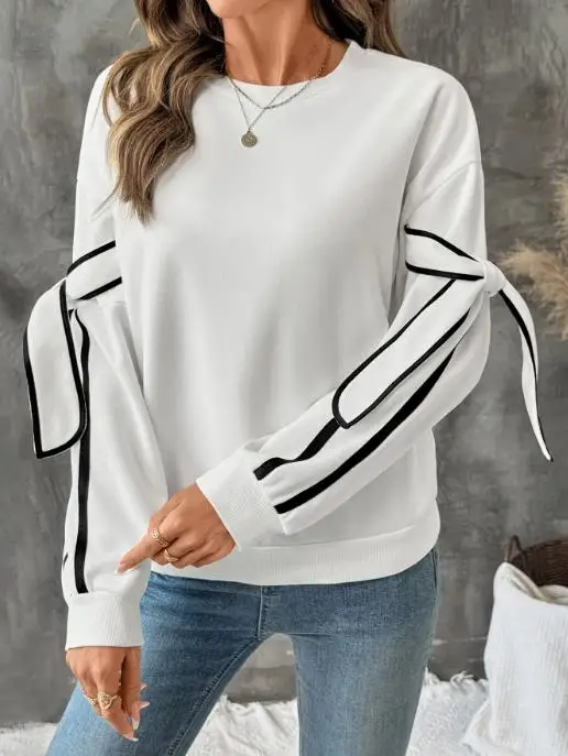 

Autumn New Style Contrasting Three-Dimensional Butterfly Bow Round Neck Long Sleeved Pullover Hoodie for Women