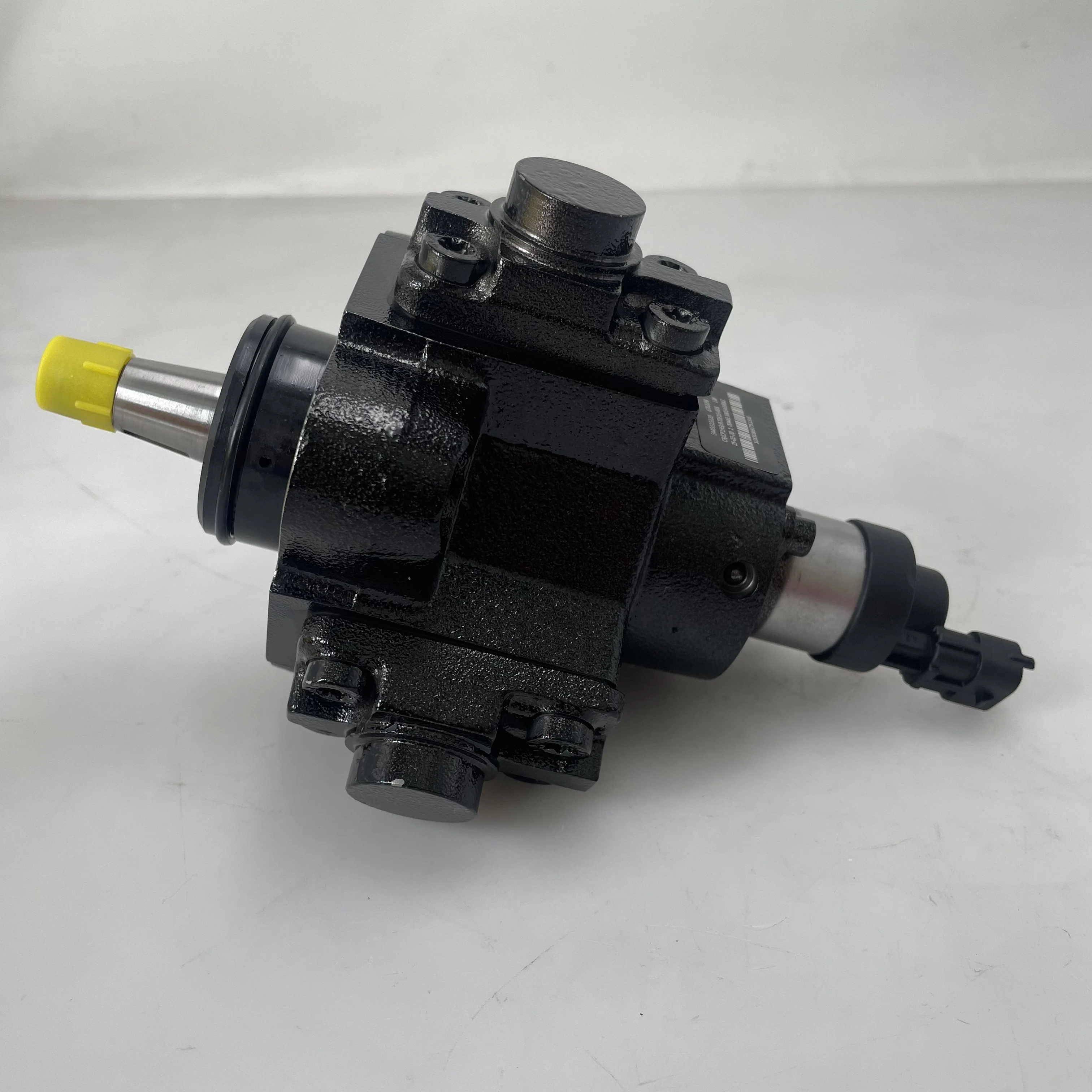 

Good Quality 0445010320 5kg Iron New Pump Brand New in China