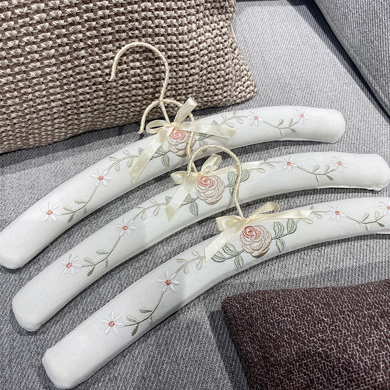 Hanger Adult Style39cm Handmade Colorful Flower Embroidery Natural Linen Lace Sponge Fabric with Bowknot Simple Wardrobe Storage