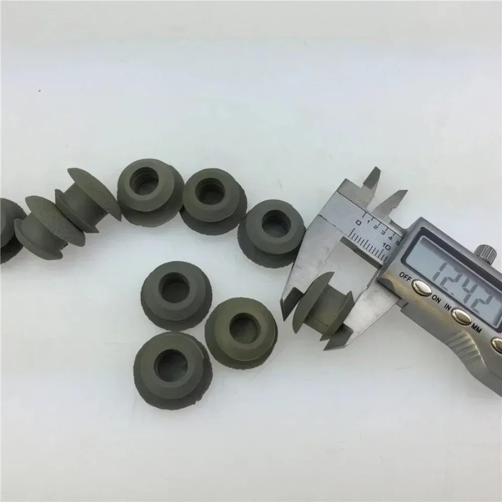 Automotive mechanical rubber stopper rubber plug  automotive thread rubber plug plastic screws 10pcs
