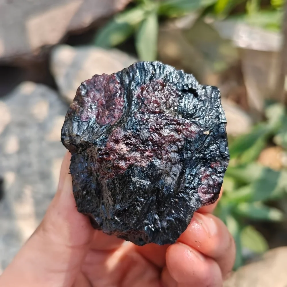 Natural Garnet in Astrophyllite Stone  Crystal Healing Stone Meditation Crystal Reiki Stone Mineral Specimen for Home Decoration