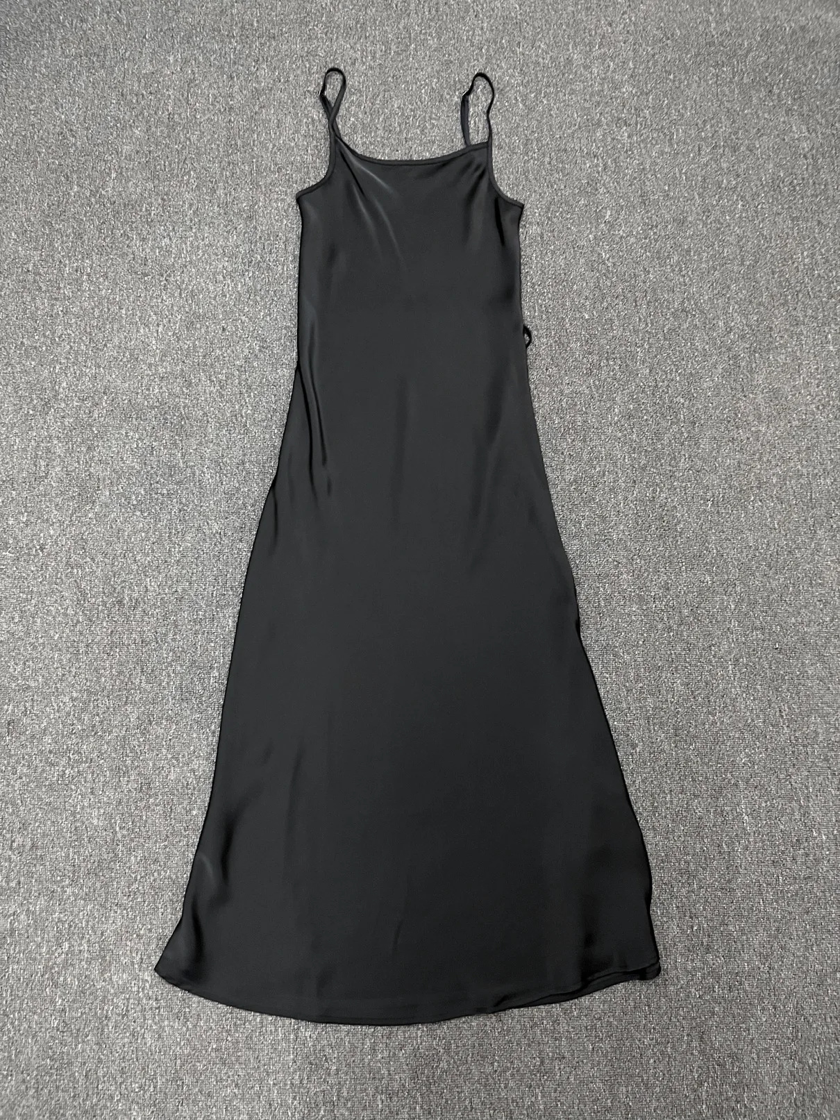 Maxdutti Summer Slip Dress Women Fashion Elegant Satin Midi Dress Nordic Minimalist Pleated Design With Side Slit Dress