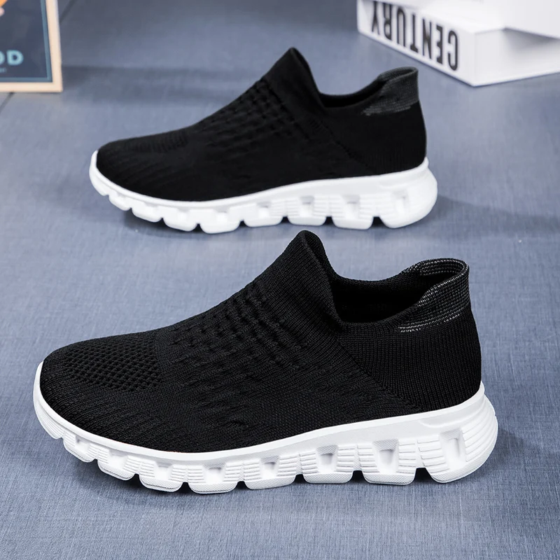 Unisex Casual Mesh Holiday Walking Sports Shoes Lightweight Running Shoes for Men Original Tennis Classic Style Women Sneakers