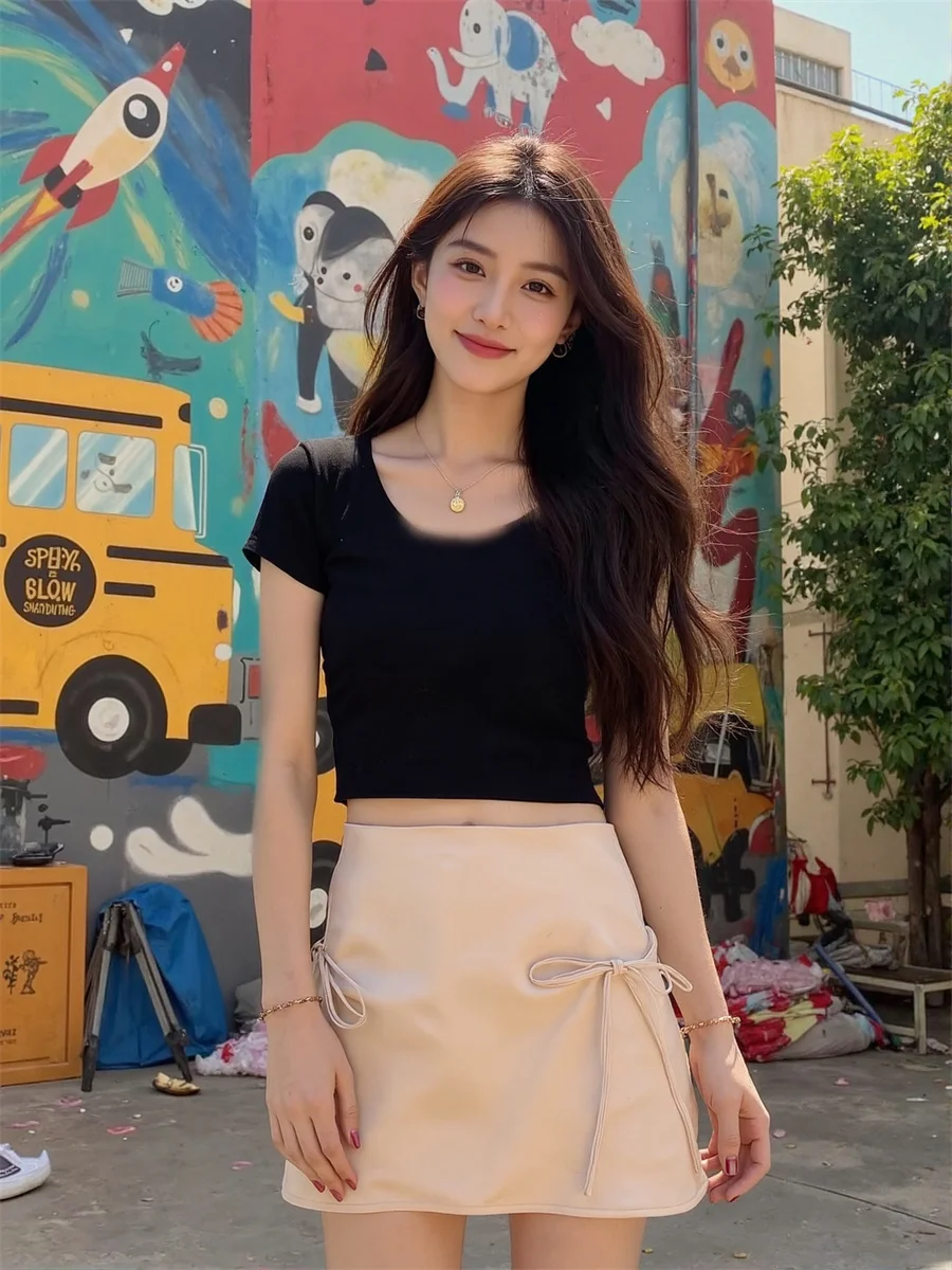 Gładkie, jednolite mini spódniczki damskie, warstwowe, plisowane, z siateczki, z falbankami, typu tort, warstwowe, z aplikacjami, nowoczesne, szykowne, artystyczne, kobiece, eleganckie, słodkie.