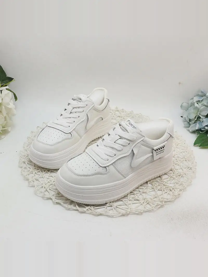 

Модные повседневные дышащие кожаные кроссовки для женщин, весна-лето, белые, на плоской подошве, с круглым носком