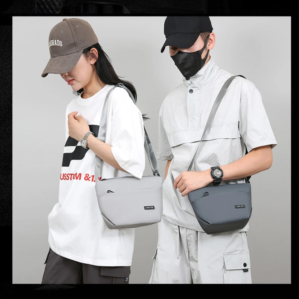 Outdoor women's small square bag lightweight for commuting couples single shoulder bag solid color versatile crossbody men's bag