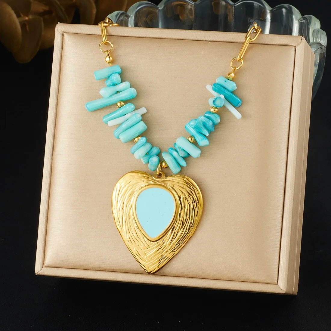 316L StainlessSteel Blue Irregular Crystal Inlay Enamel Big Heart Pendant Beach Style Neck Gift Fashion Charm Jewelry for Women
