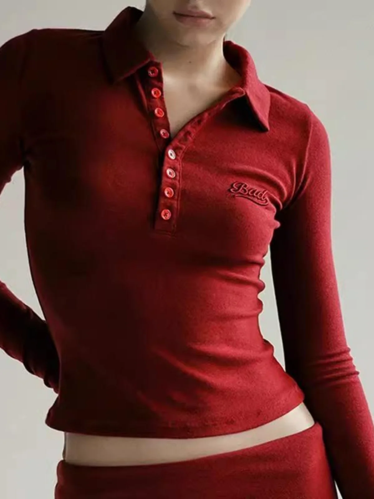 Csa  Bordada Estilo Americano para Mulheres, Ajuste Slim, Gola Reversível, Cseta Base, Top Trendy, Estilo Casual pa...