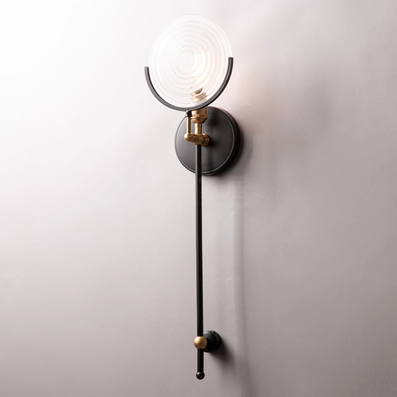 黒い仕上げの真ちゅう製の磨かれたガラスの壁ランプ120mmランプ家の装飾寝室の芝生