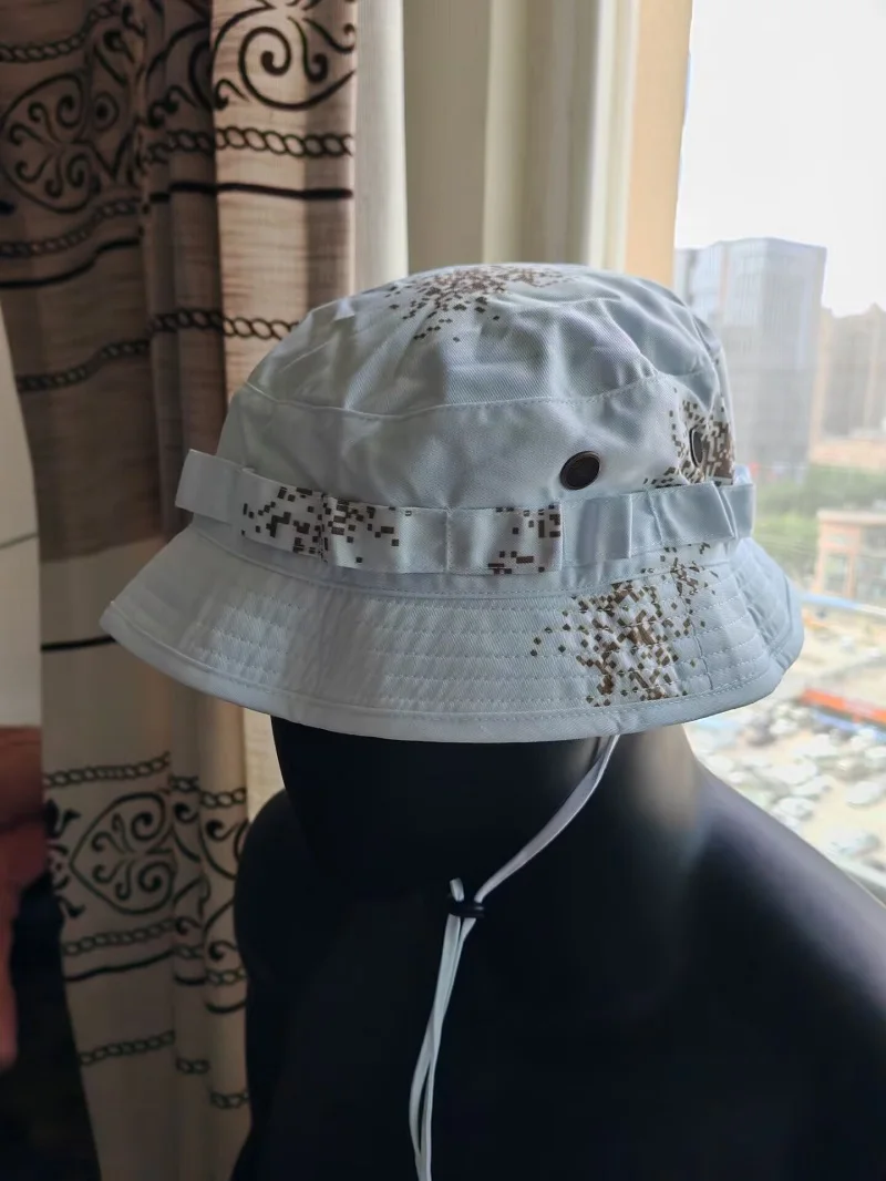 Outdoor Sunscreen B… - image