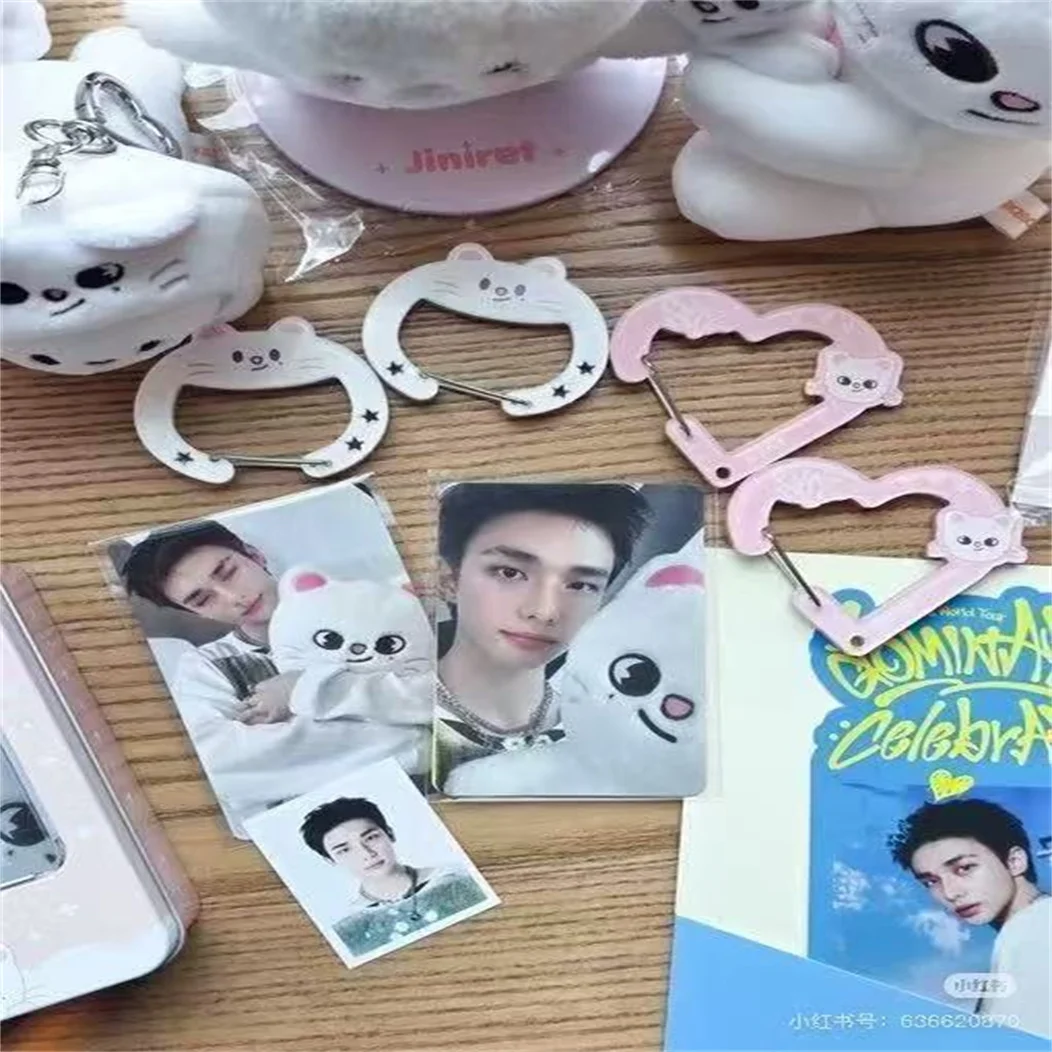 

SKZOO Stray Kids Acrylic Keychain Official Same Style Children Cartoon Carabiner Keychain Felix HyunJin Chan Jisung Fans Gifts