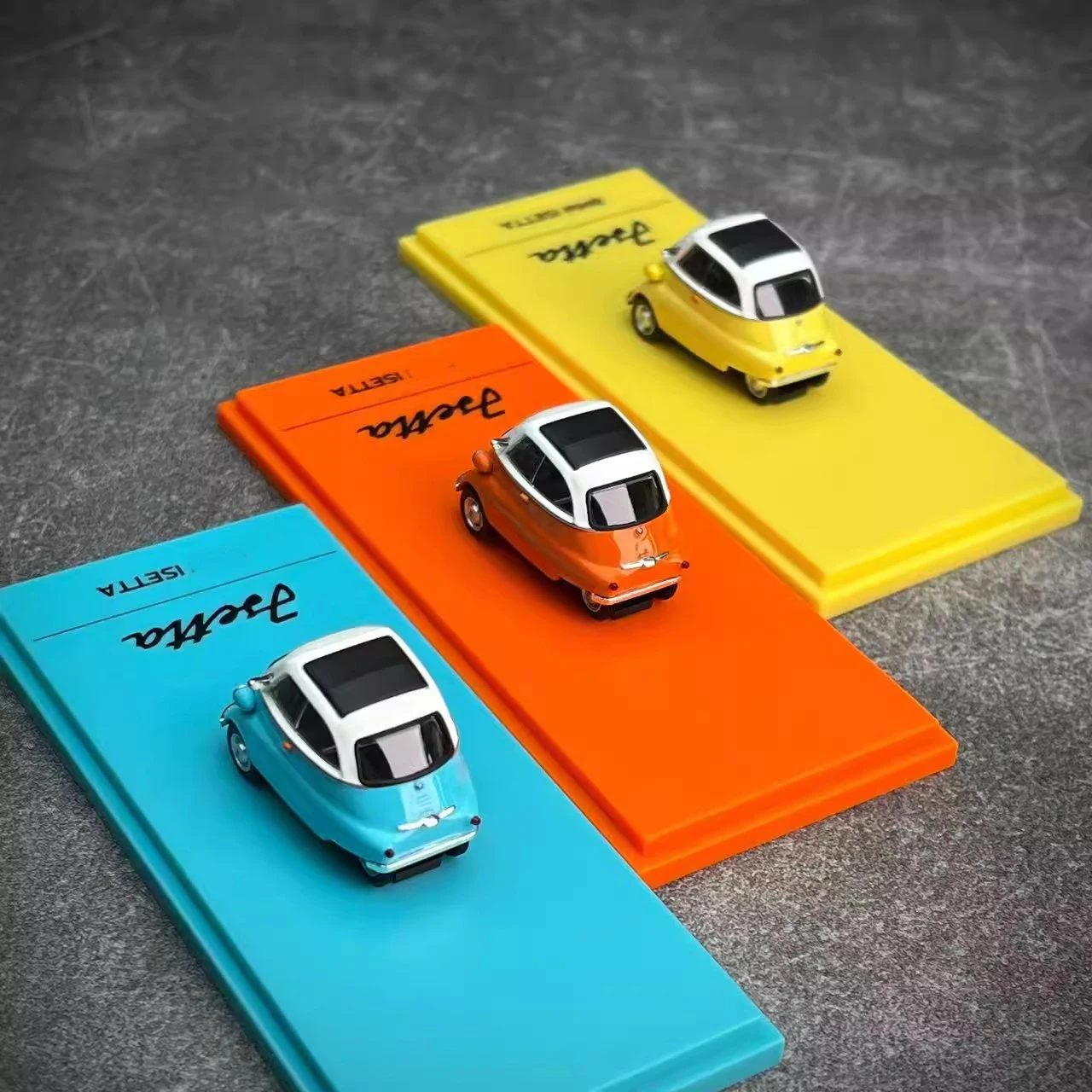 صندوق AR diecast نموذج 1/64 مقياس جديد Isetta زخرفة ثابتة مجموعة هدايا العيد #2