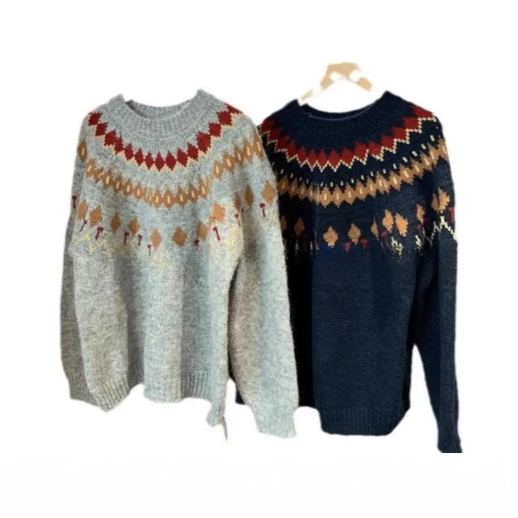 

Nordic Style Atmosphere Fairside Wool-Blended Thickened Sweater Loose Fit Versatile Top for Women F112206