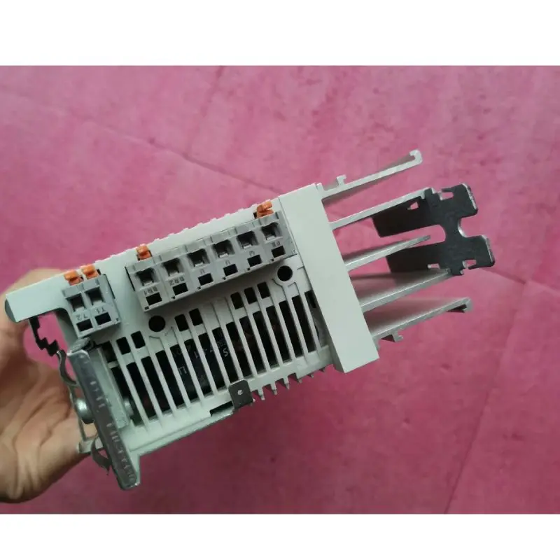 second-hand E82EV751-2C frequency converter  tested ok