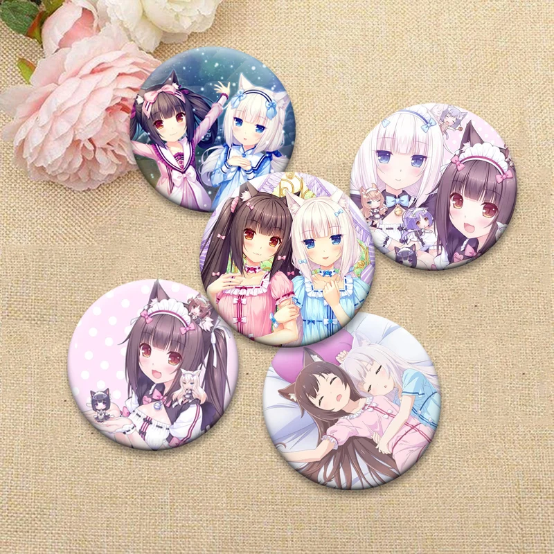 الحب مغامرة لعبة NEKOPARA دبابيس لطيف أنيمي الفتيات دبابيس رائعة صفيح شارة ظهره ديكور مجوهرات اكسسوارات هدايا