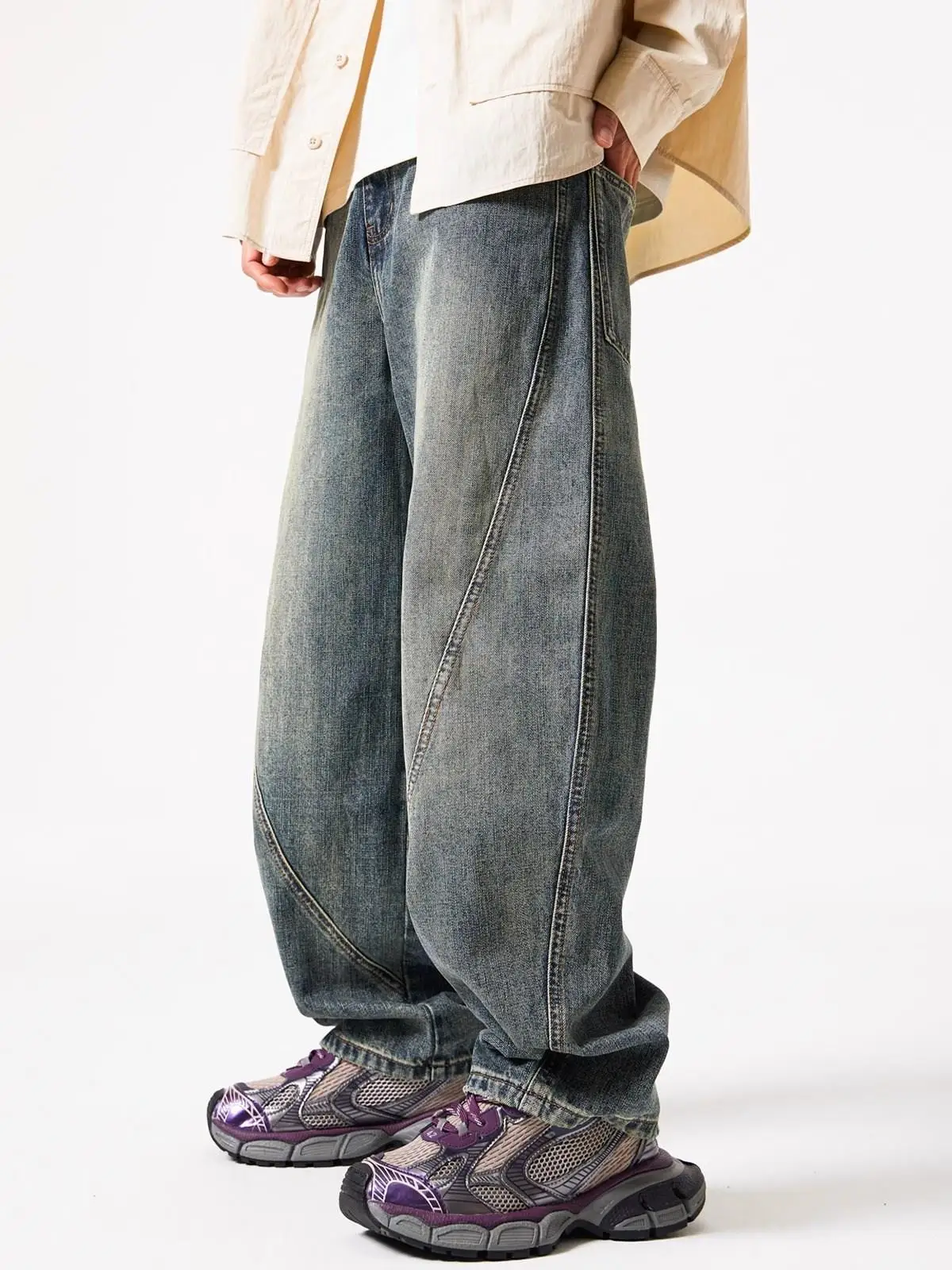 

Retro American Washed Knife Jeans Men Women High Street Trendy Loose Straight Casual Long Pants Youth Wear All Seasons