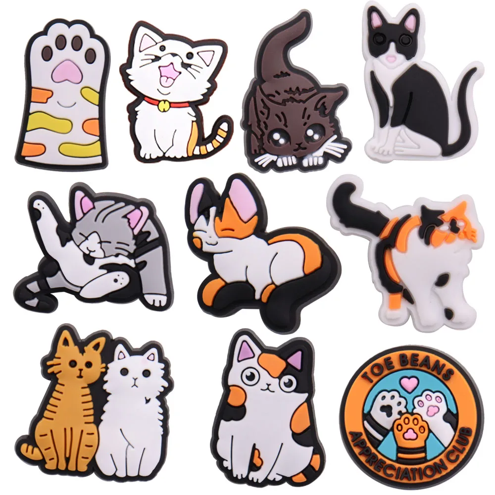 Hot Sale 1pcs PVC Cute Cartoon Shoe Charms Dog Cat Appreciation Sandals Decoration Button Accessories Kid Party Xmas Gift