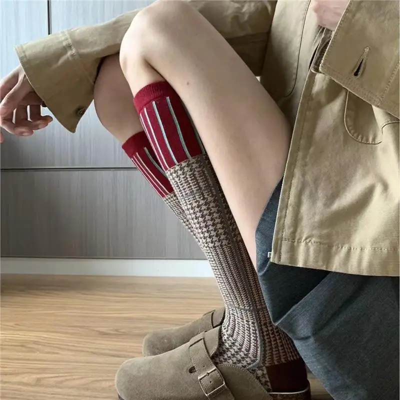 Women's Mid-Calf Socks Color-Block Checkered Birdseye Autumn Socks Fashionable Funny Versatile Socks Simple Elegant Breathable