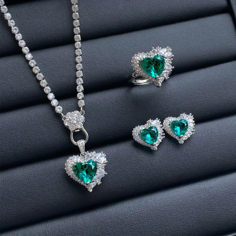 

Heart-Shaped Three-Piece Emerald Tourmaline Full Diamond Open Ring for Women Elegant Pendant Earrings Set