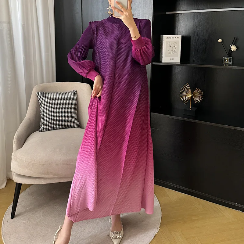 

Pleats Gradient Dress Women Commuter Premium Sense Seven Sleeve Pleated Long Dresses Large Hem 2024 Spring Plus Size Women's