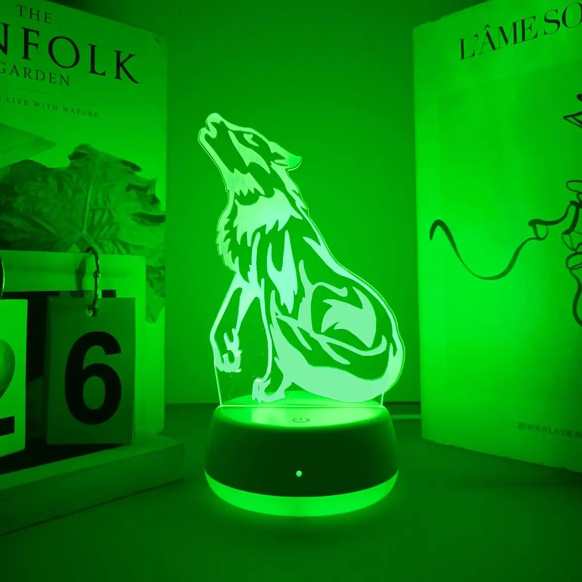 1pc modern creative wolf shaped 3D night light, USB powered touch switch with seven color conversion, a great gift.