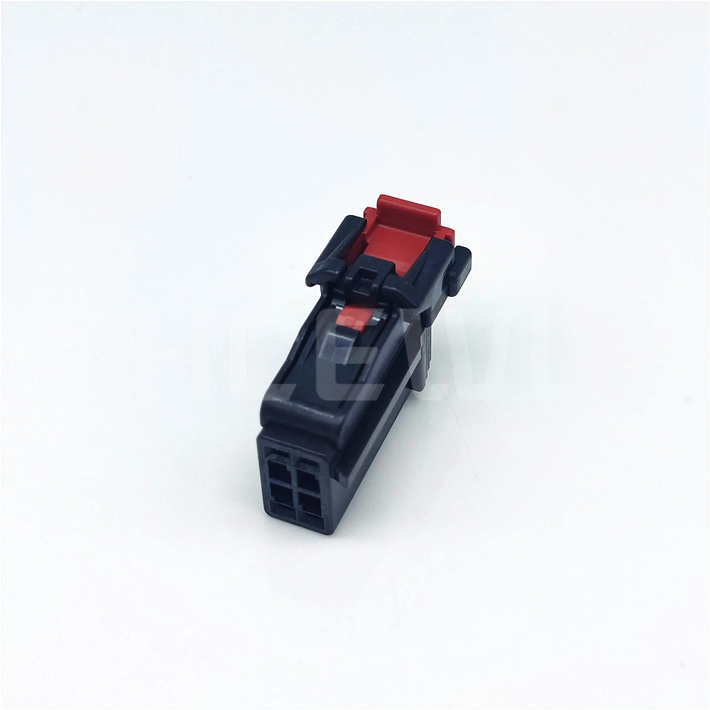 

New original high-quality 6098-8435 automotive component connector plug