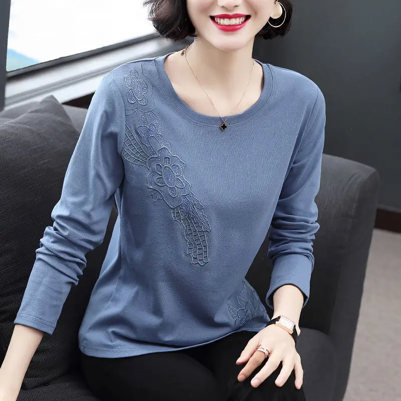 Fashion Embroidered Solid Color Long Sleeve T-shirt Women Simple All-match Commute Female Diamonds O-Neck Pullovers Tops JJ104