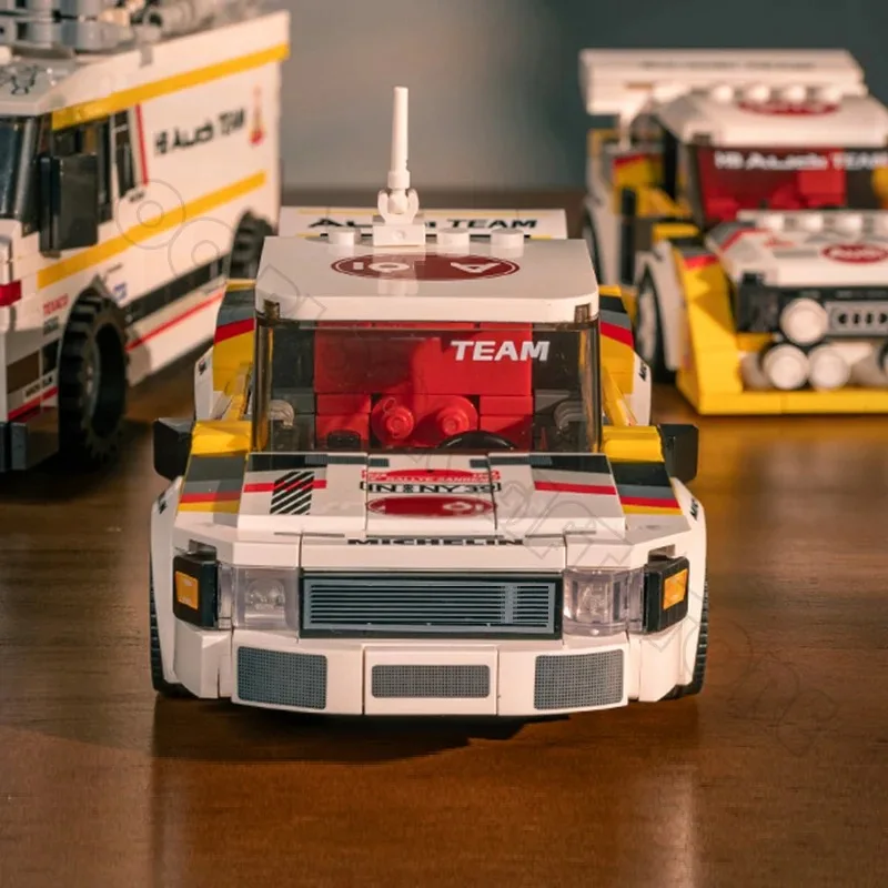 ชุดตัวต่อรถแข่งออดี้ ทีมแรลลี่ WRC 1362 ชิ้น ชุดประกอบรถสปอร์ตซูเปอร์คาร์ แบบจำลองประกอบเอง ของเล่นตัวต่อ DIY ของขวัญสำหรับเด็กผู้ชายและผู้ใหญ่