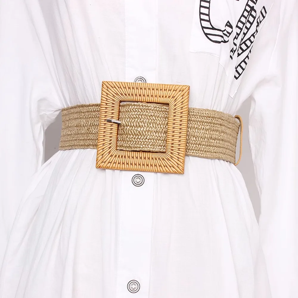 Primavera Verano nueva playa de las mujeres bohemia elegante hebilla cuadrada hierba tejido cinturón elástico Beige y negro