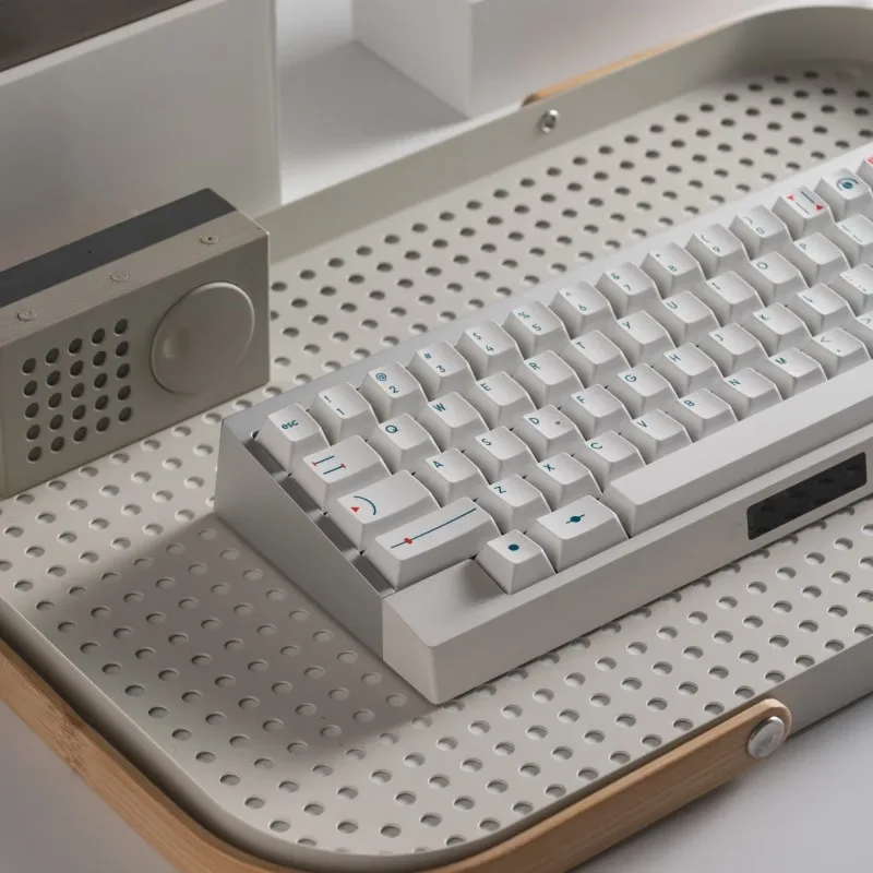 Mechanical keyboard three-mode connection office keyboard Bluetooth/2.4G/wired gaming keyboard finished kit