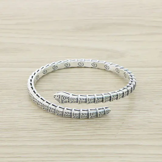 

Wholesale China-Chic jewelry sterling silver snake shaped opening bracelet retro niche design 925 bracelet men and women's jewel