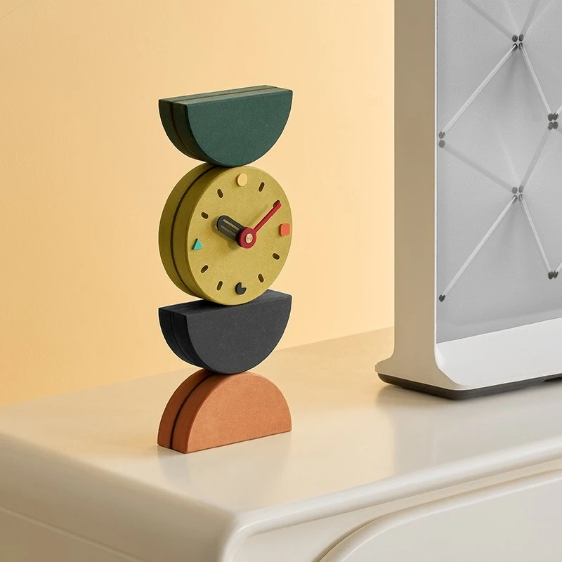 

Home light luxury creative clock, living room decoration desktop ornament, entrance wine cabinet jewelry