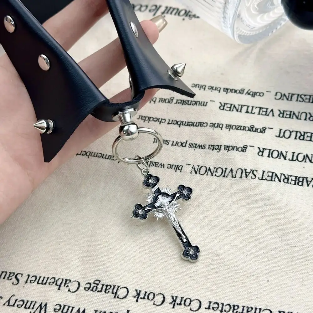 موضة بولي Leather الجلود الشرير المختنق القوطية الصليب قلادة برشام المختنق رصع الرقبة مجوهرات وهمية طوق قلادة الطرف